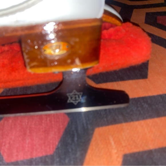 Fila White Ice Skates - Picture 8 of 16